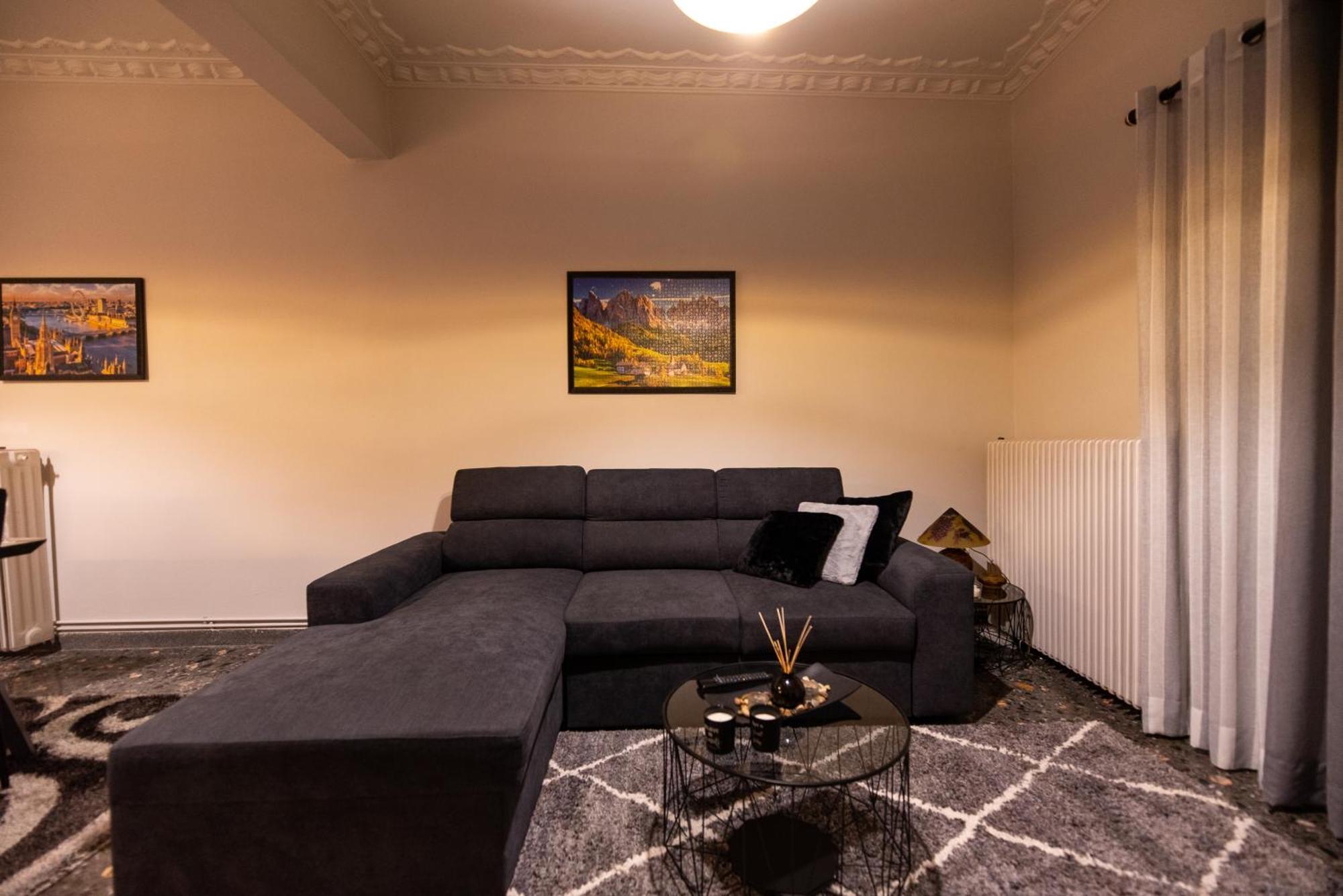 Stamos Apartment Airport Spáta Eksteriør bilde