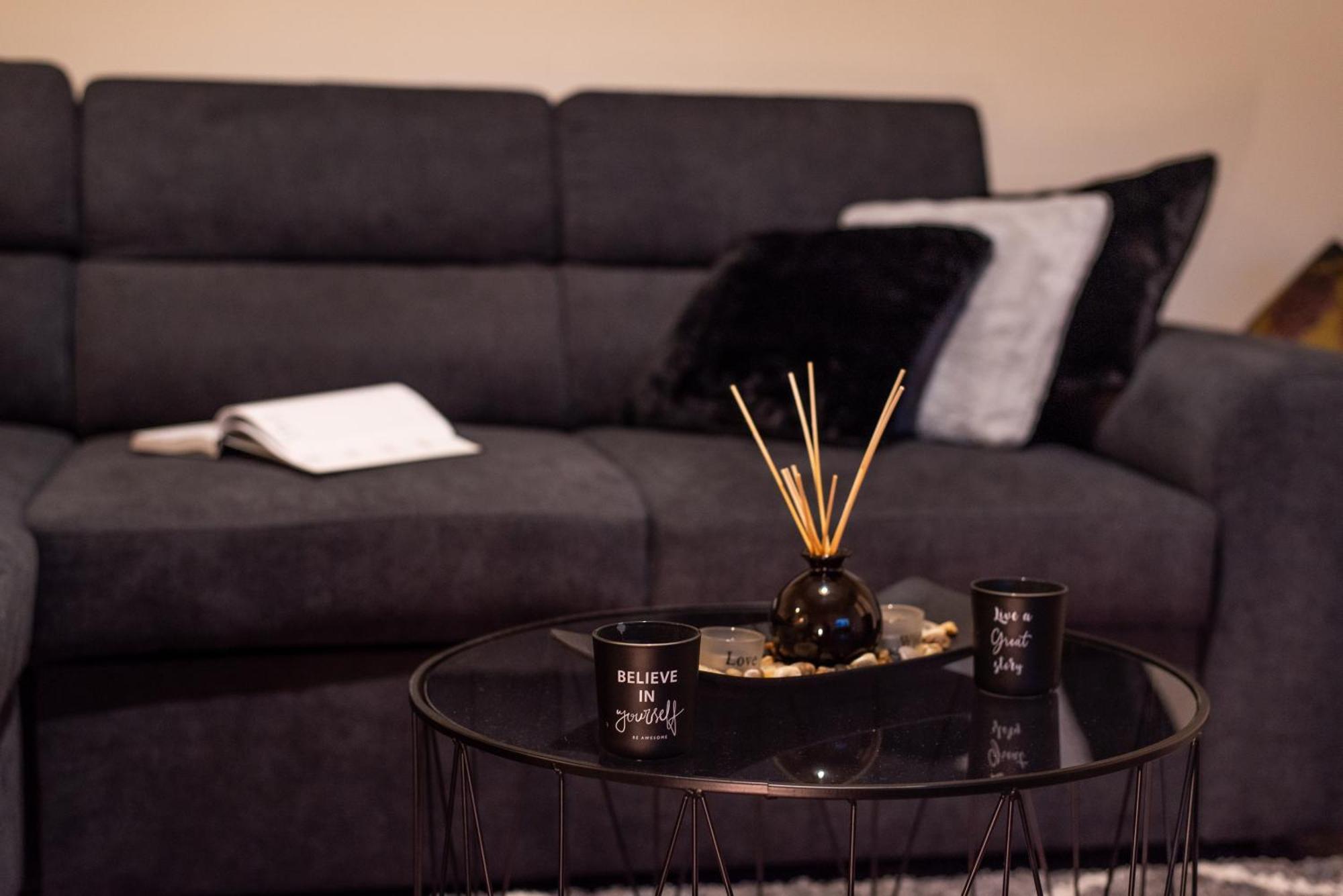 Stamos Apartment Airport Spáta Eksteriør bilde