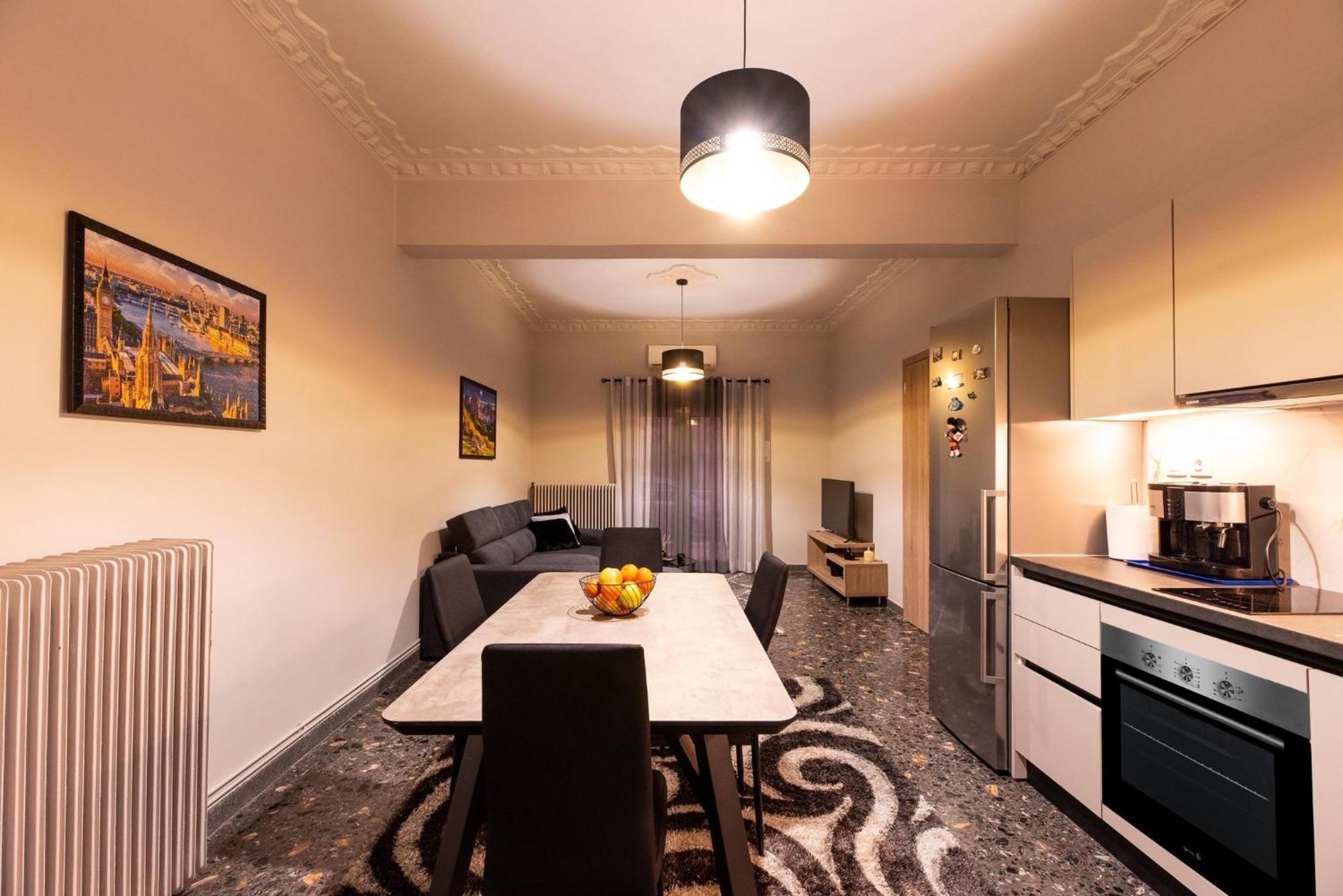 Stamos Apartment Airport Spáta Eksteriør bilde